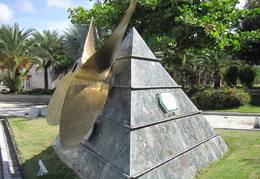 SS Oranjestad Monument